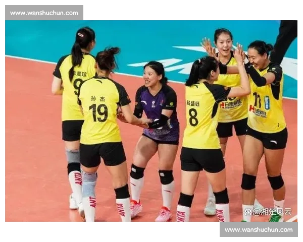辽宁女排迎战八一女排强强对话展现联赛巅峰实力之争精彩博弈引期待